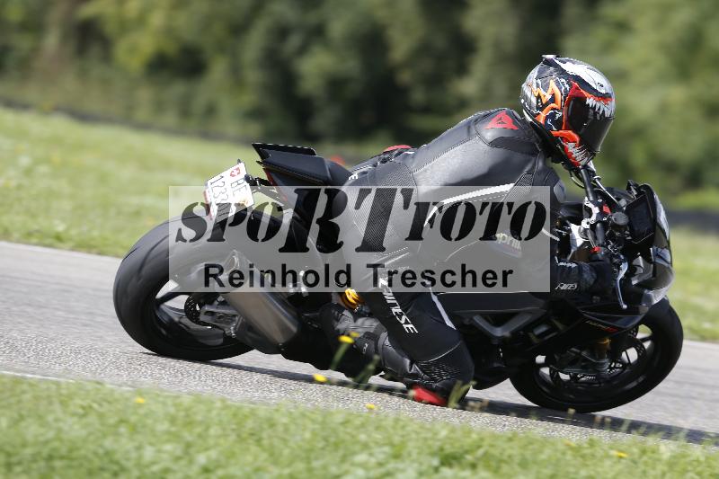/53 16.09.2025 Track Day Domi Aegerter ADR/Gruppe gruen/103